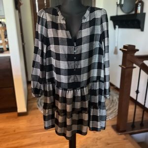 LOFT Plaid Shift Dress Size 8 Petite Black Cream